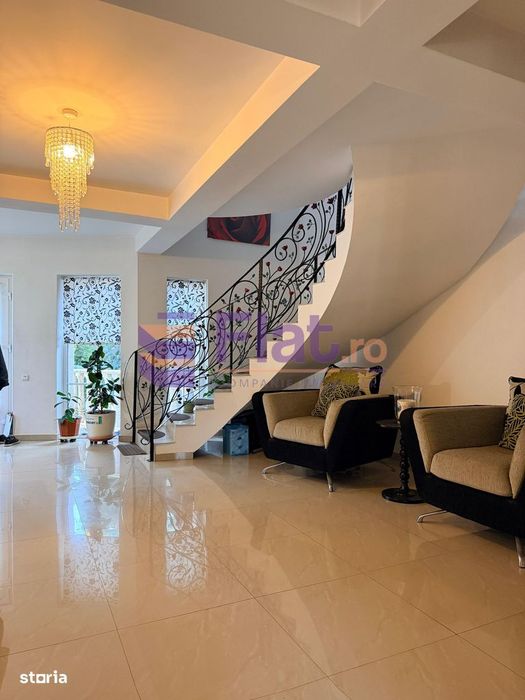 Casă spațioasă și elegantă cu teren  – Sânpetru