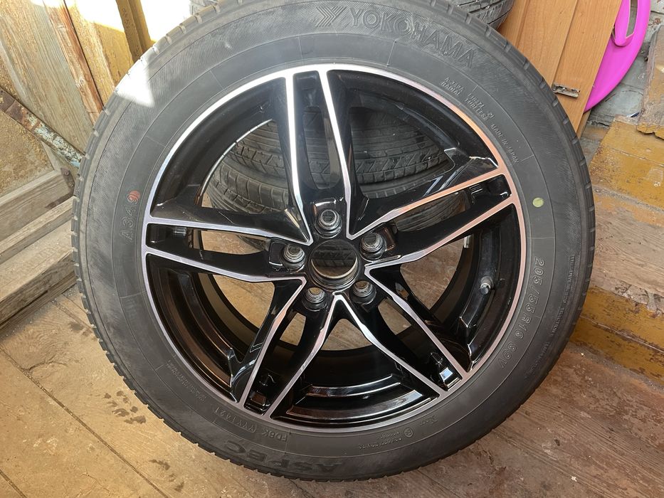 Продам диски  с резиной