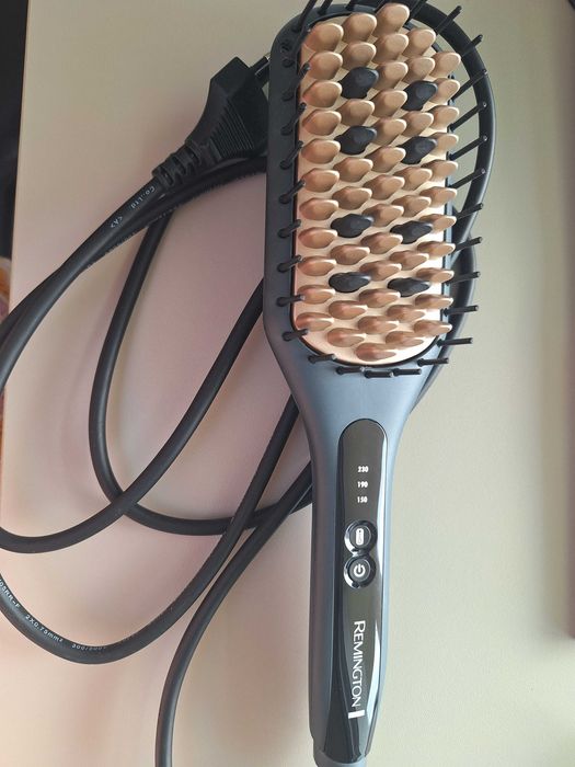Remington Четка за изправяне на коса