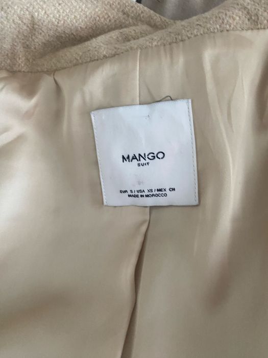 Продам пальто MANGO