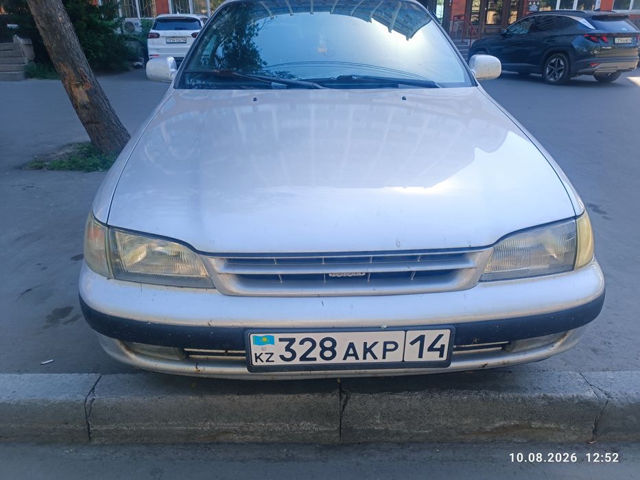 Продам таета карина Е