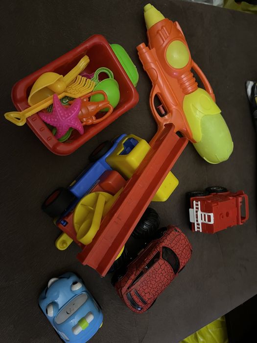 Детские игрушки