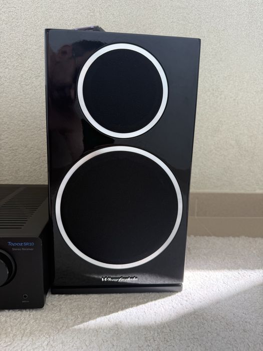 Sistem Audio Hi-Fi Complet: Cambridge Audio Topaz SR10 + Boxe Wharfedale Diamond 225