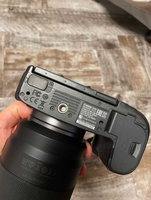 Canon EOS R, Full Frame, 4K, Stare excelentă