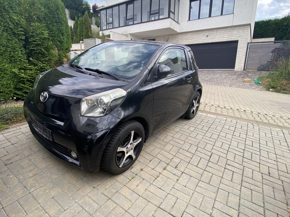TOYOTA IQ 1.4D 90cp Xenon Keyless Piele