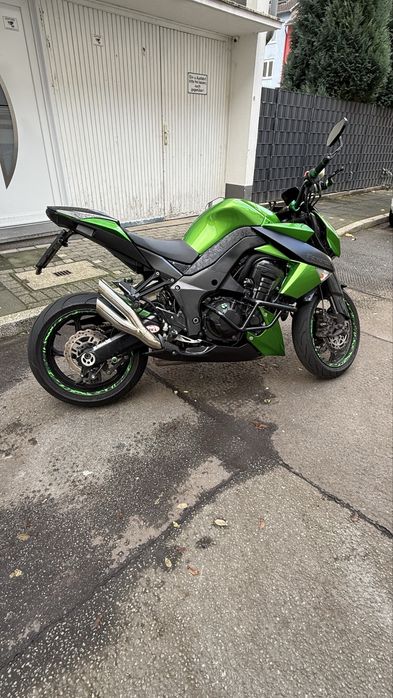 Kawasaki Z1000