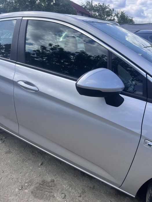 Ușă stânga față Opel Astra K 2016