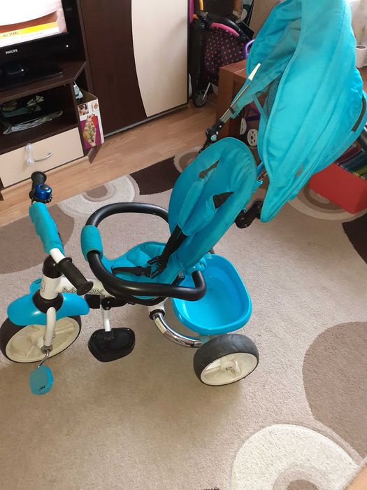 Детска триколка...