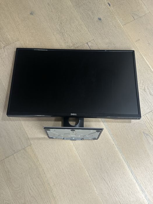 Dell офис/гейминг монитор