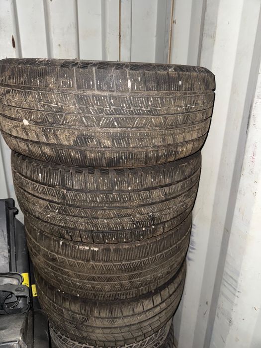 Шины б/у, размер 18