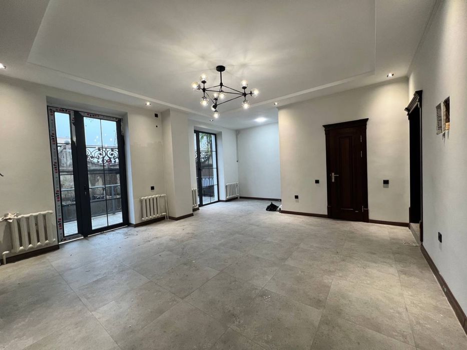 Next Бабура | 60кв - нежилое помещение вдоль дороги Аренда