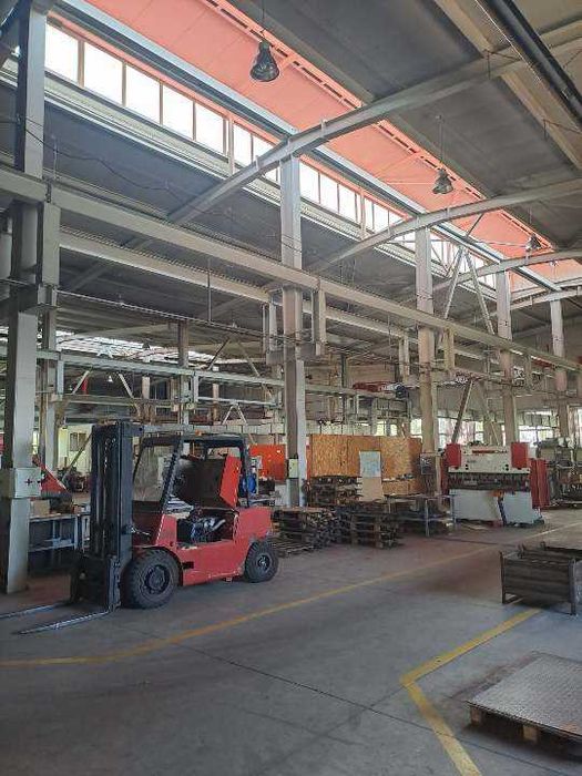 Продава се Промишлена сграда в Хасково, Промишлена зона - Изток - 10500 кв.м за 170 €/кв.м - Снимка #7