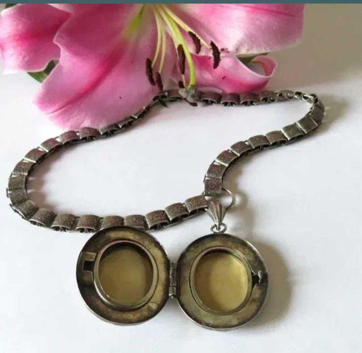 Vechi colier argint masiv cu pandant, Victorian