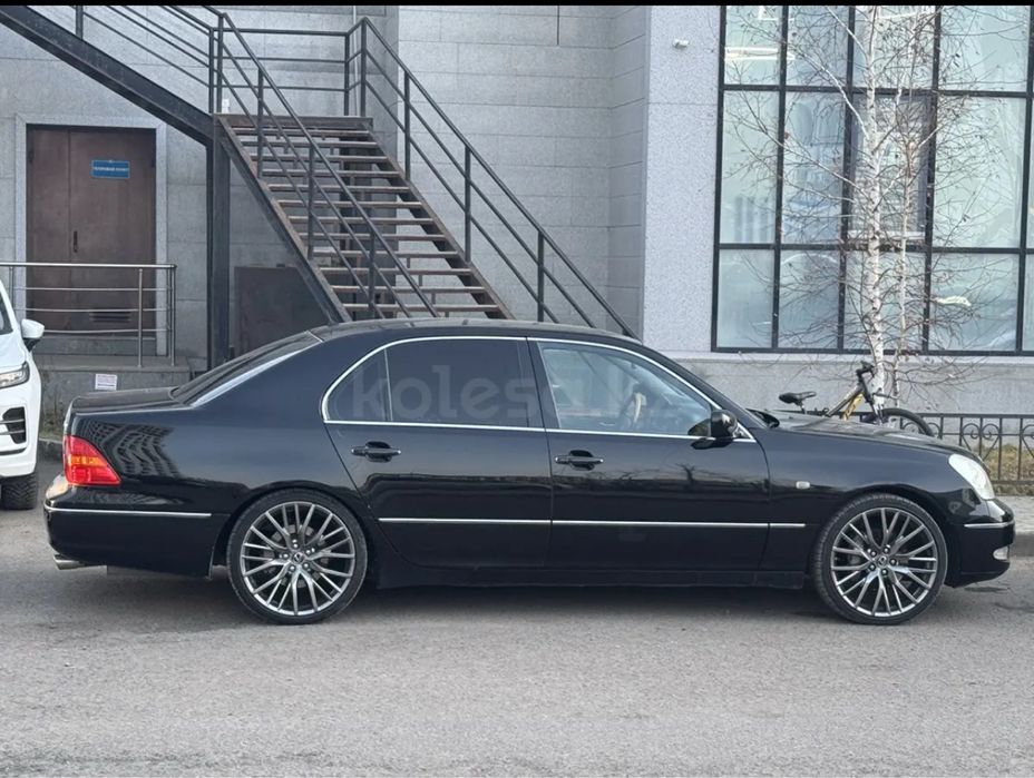 Продам резину на R20