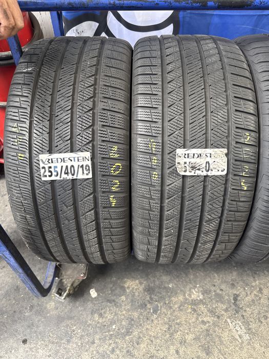 255/40/19 Vredestein M+S