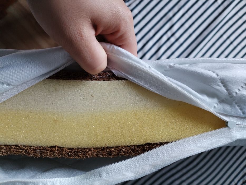 Saltea pătuț din cocos