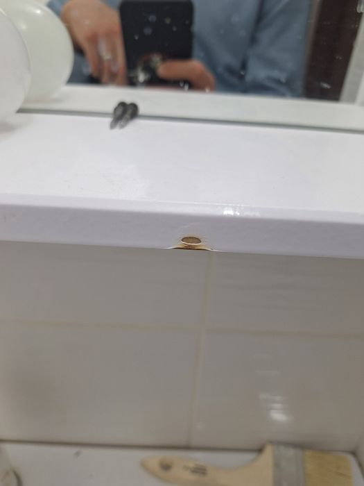 Шкафчик подвесной в ванную б/у