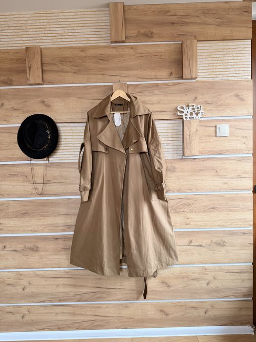 Разкошен суперактуален oversize пролетен тренч