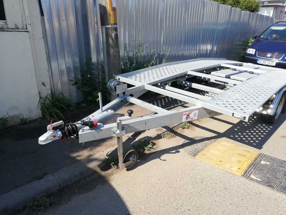 inchiriez / inchirieri / inchiriere platforma / remorca auto 2000 kg