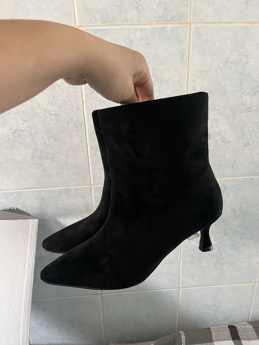 Замшевые ботильоны натуралка