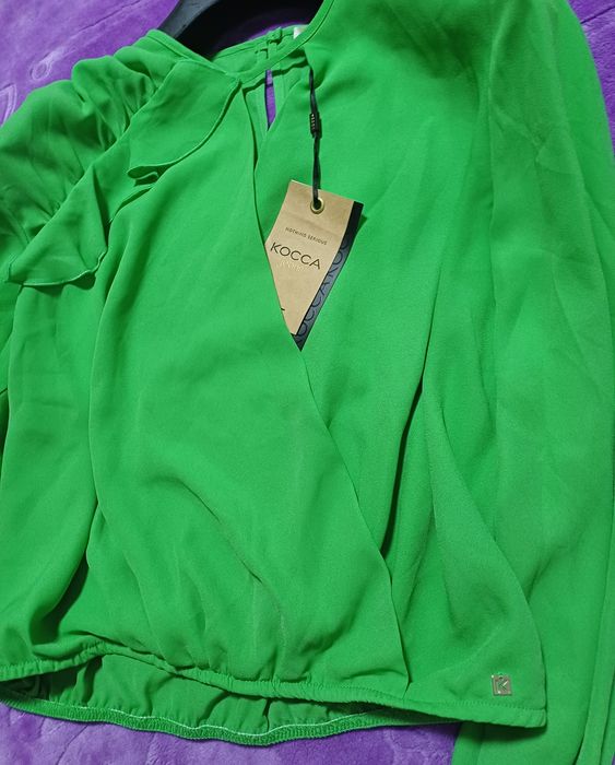 Bluză verde ușoară