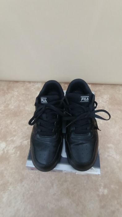 Продам кеды детские