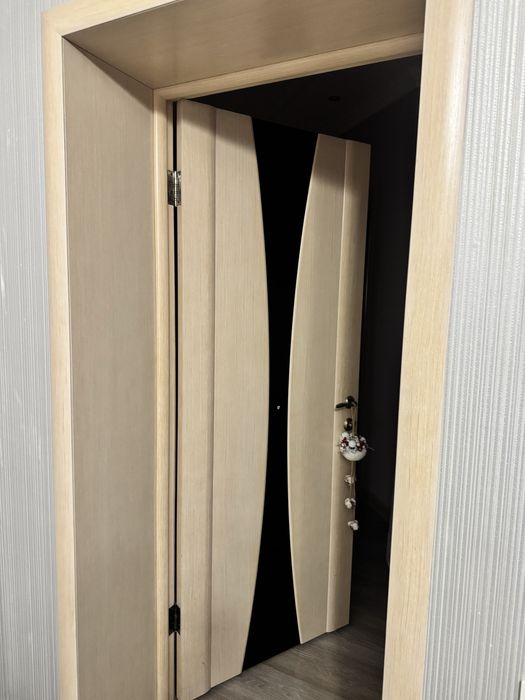 Продам межкомнотные двери