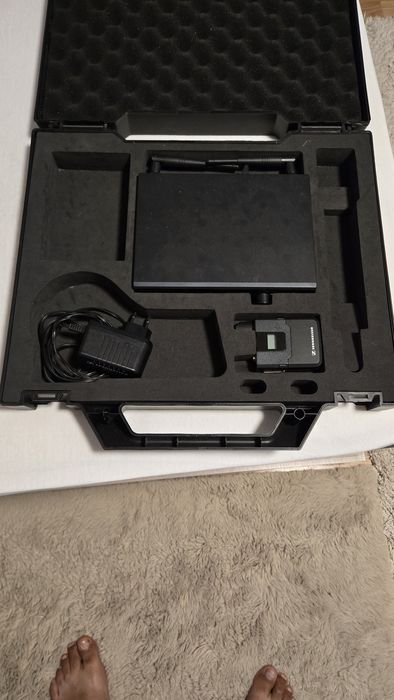 Vand pentru instrument wirelles Sennhaizer D1 impecabil