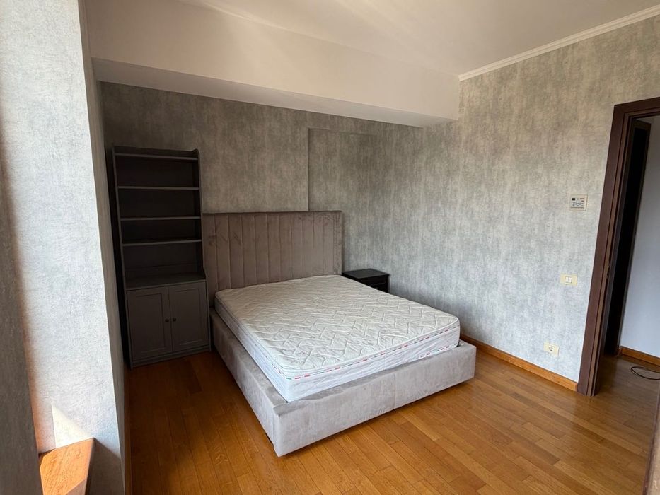 Apartment 3/4 camere Herastrau, proprietar