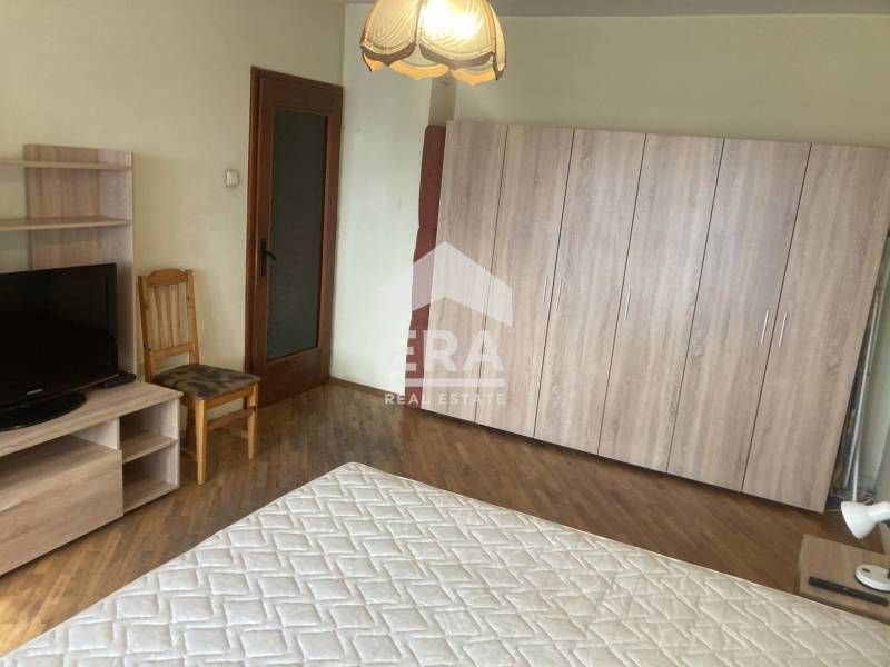 Продава се Двустаен апартамент в Варна, Трошево - 42 кв.м за 2143 €/кв.м - Снимка #2