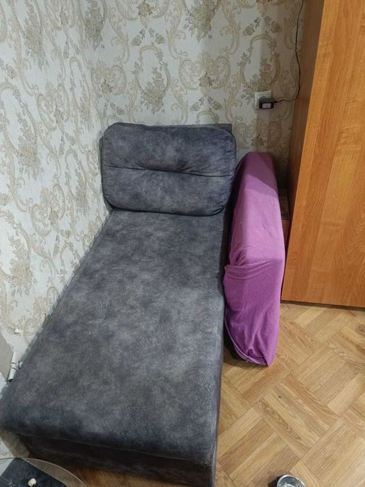 Продам диван угловой