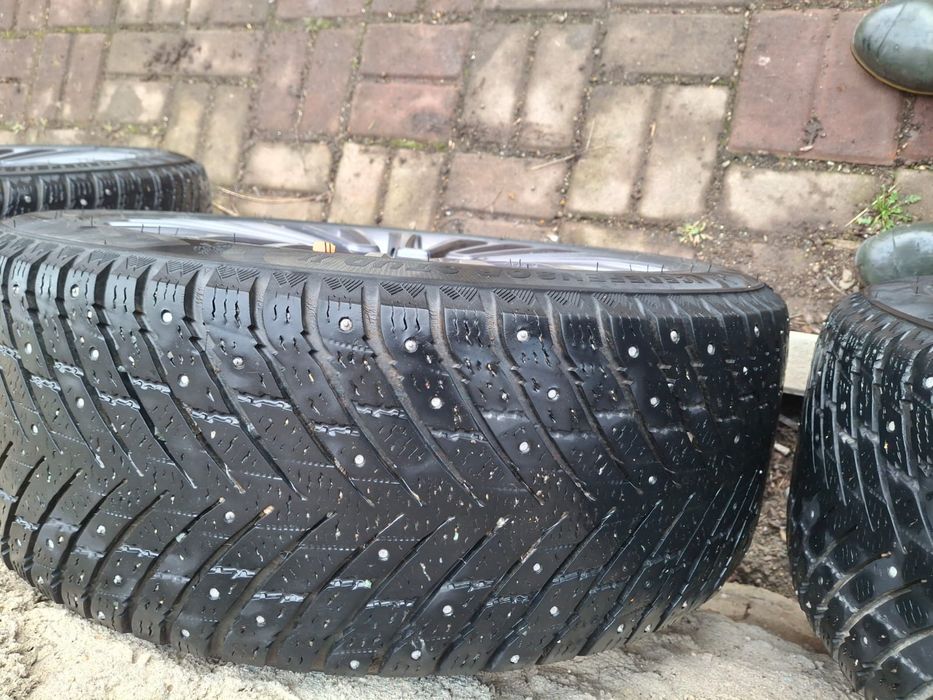 Продаются колёса.