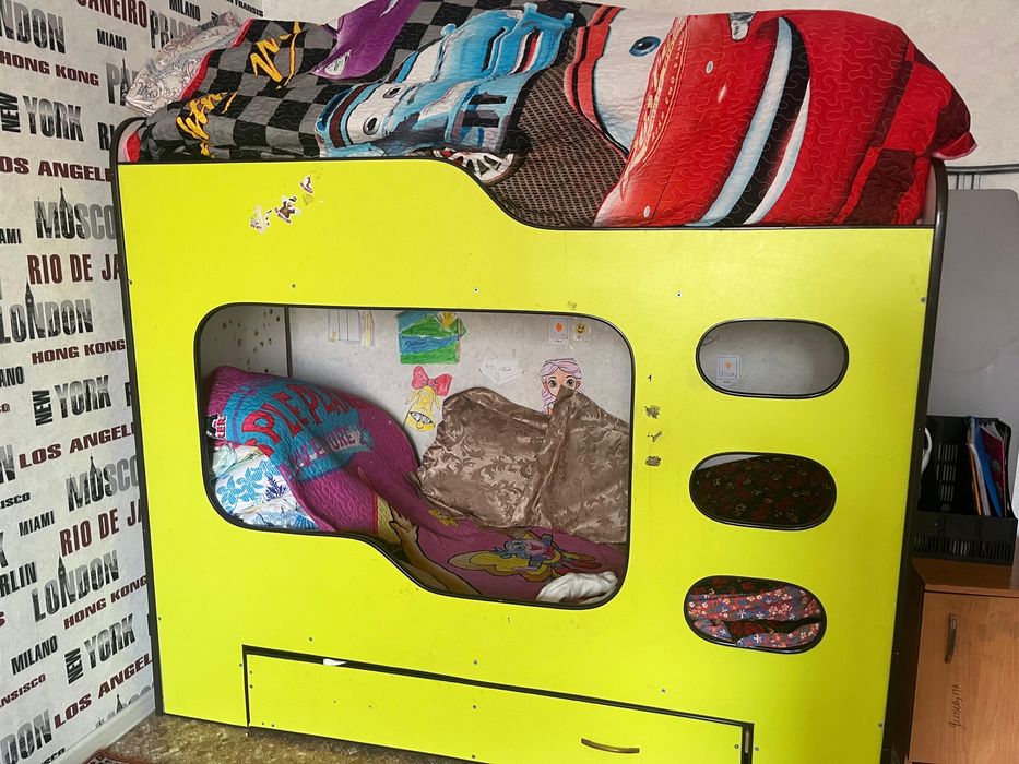 Двухяростный детский диван