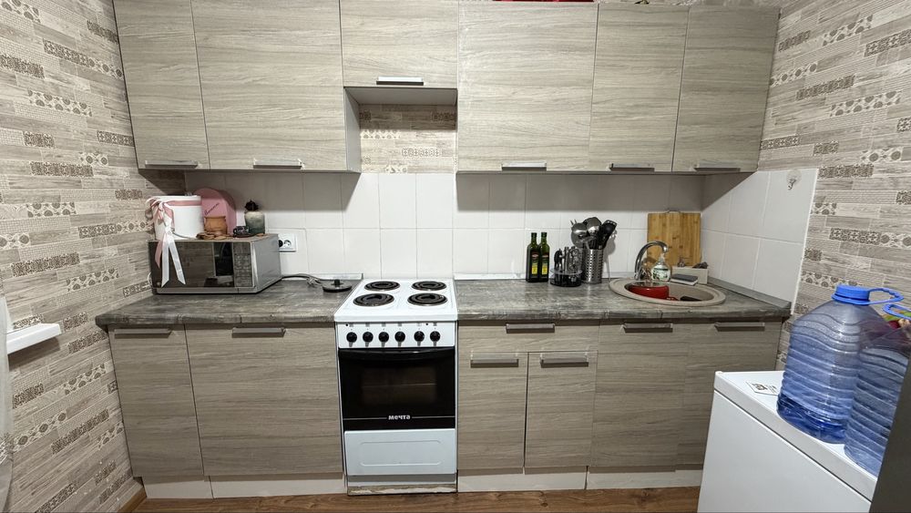 Продам кухонный гарнитур