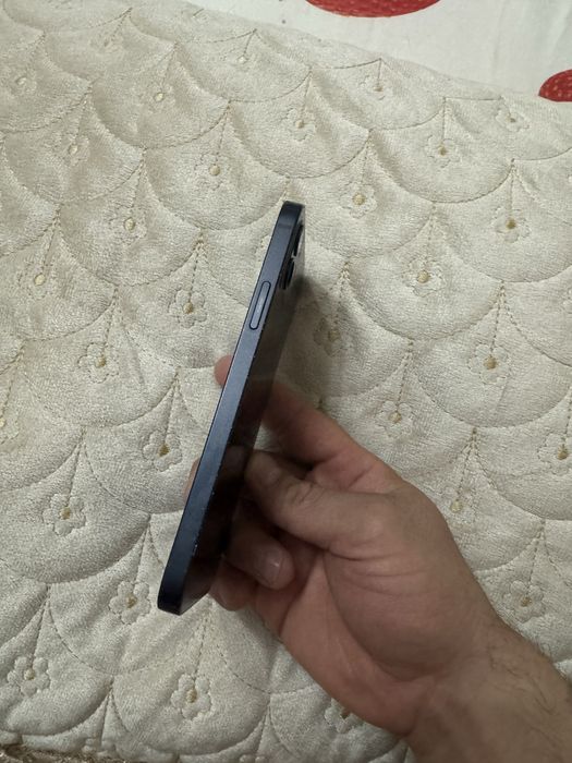 Vand iPhone 12 128 gb