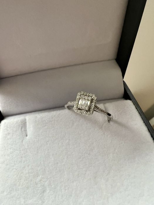 Inel aur alb 14 k cu diamante