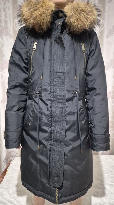 Продам парку за 40000тг Burberry
