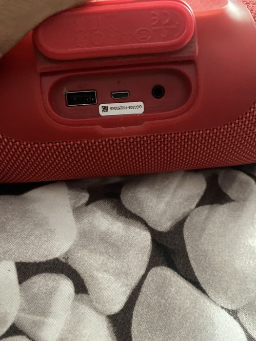 Vand boxa JBL