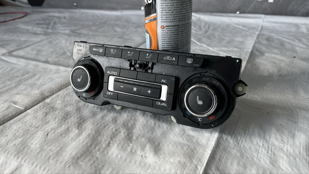 Конзола за климатроник Skoda Superb/Octavia/Yeti