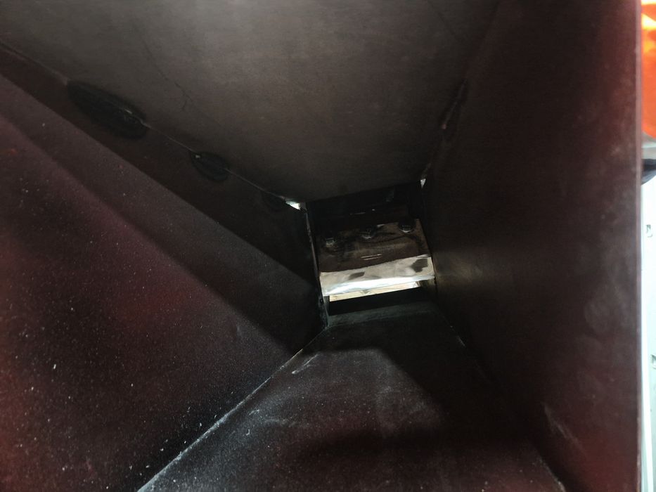 Tocatoare crengi după tractor