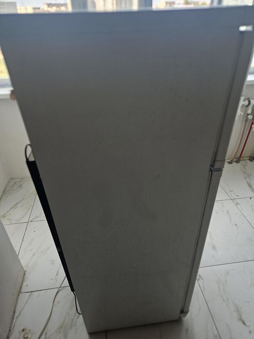 Хололодильник срочне продам