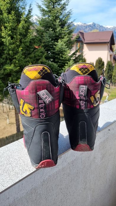 Boots snowboard Burton Bootique 41