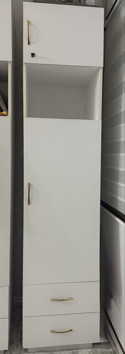 Продам шкафы в связи с переездом