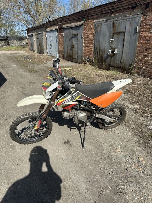 Продам пит байк racer
