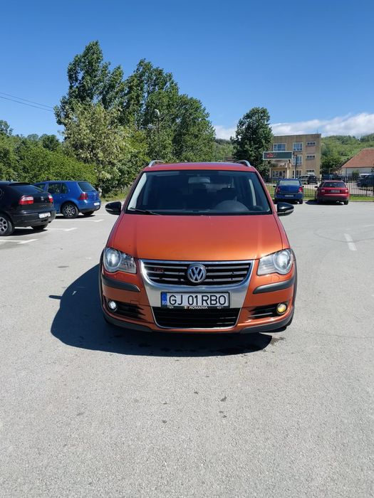 VW Touran Cross 1.9 TDI 105 CP