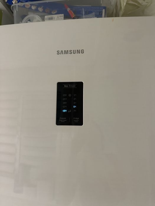 Продам холодильник Samsung