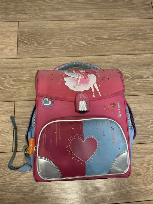 Рюкзак школьный tiger family