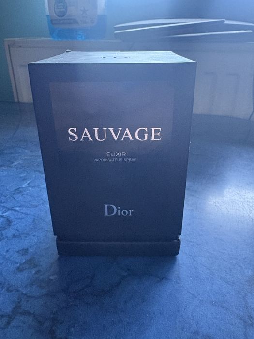 Dior sauvage elixir 60ml-original-aproape nou
