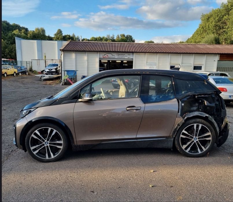 BMW I3 42.2kw LCI на части