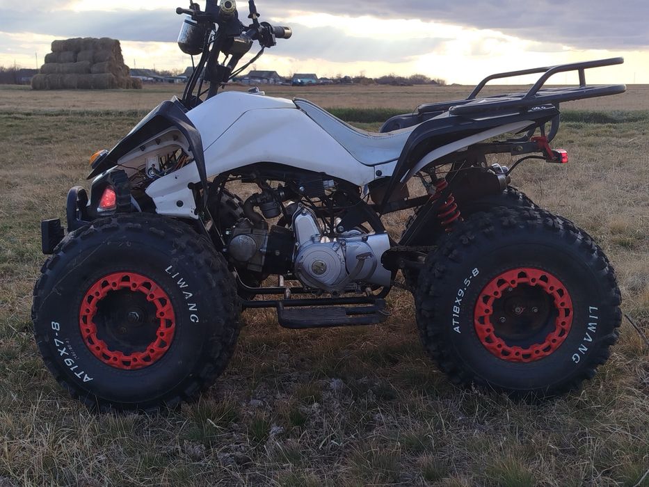 Продам детский квадроцикл ATV125